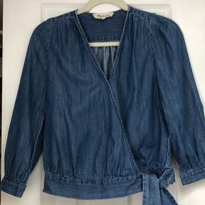 Madewell chambray wrap top, size xs